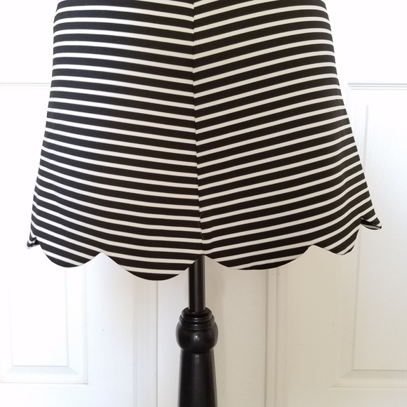 necessary objects  black and white striped scalloped edge skirt Med circle NWT - Picture 5 of 7